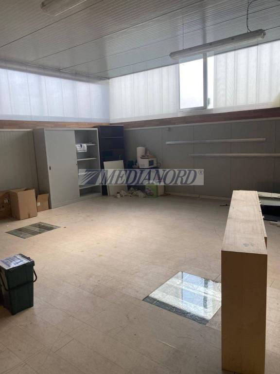 locale commerciale in affitto a Villongo