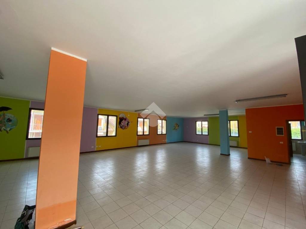 negozio in affitto a Villongo