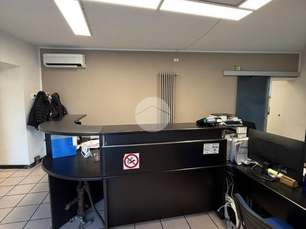 negozio in affitto a Zanica