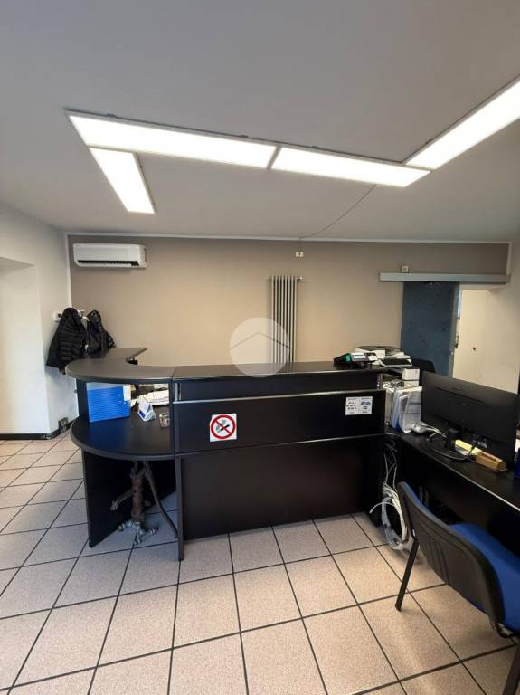 negozio in affitto a Zanica