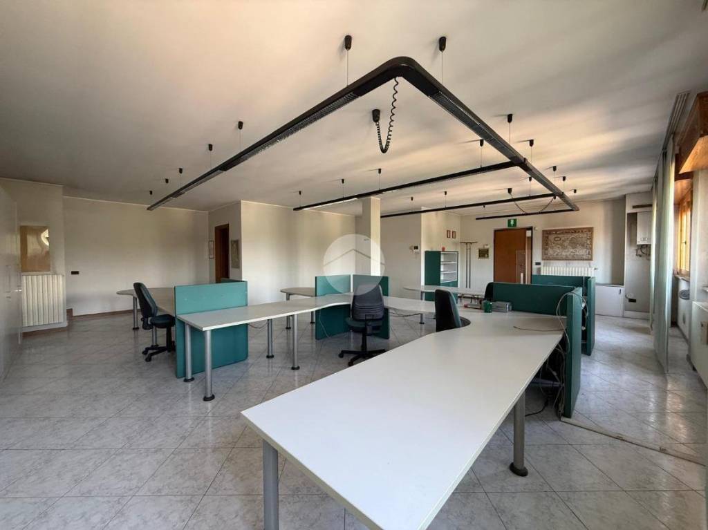 ufficio in affitto a Zanica