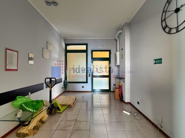 negozio in affitto a Zanica