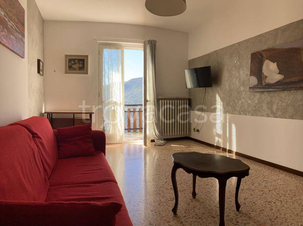 appartamento in affitto a Zogno