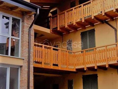 appartamento in affitto a Solza
