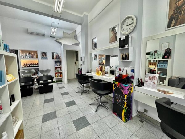 negozio in affitto a Banchette