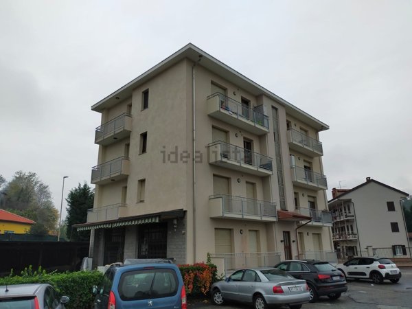 appartamento in affitto a Banchette