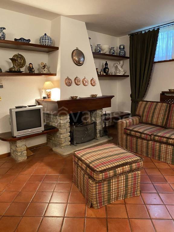 casa indipendente in affitto a Bardonecchia