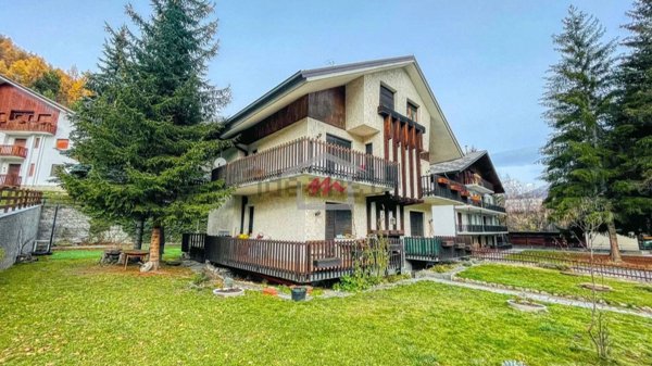 appartamento in affitto a Bardonecchia in zona Melezet