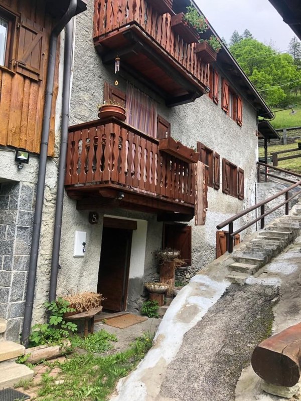 appartamento in affitto a Bardonecchia in zona Millaures