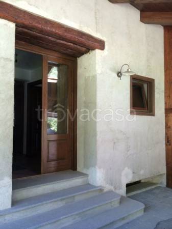 appartamento in affitto a Bardonecchia in zona Millaures