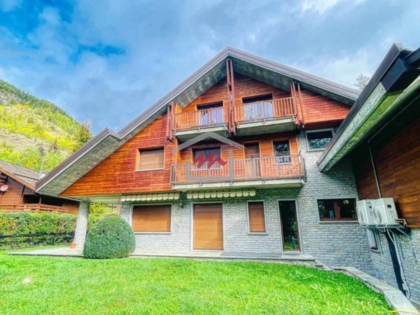 appartamento in affitto a Bardonecchia in zona Melezet