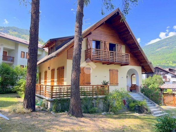 casa indipendente in affitto a Bardonecchia