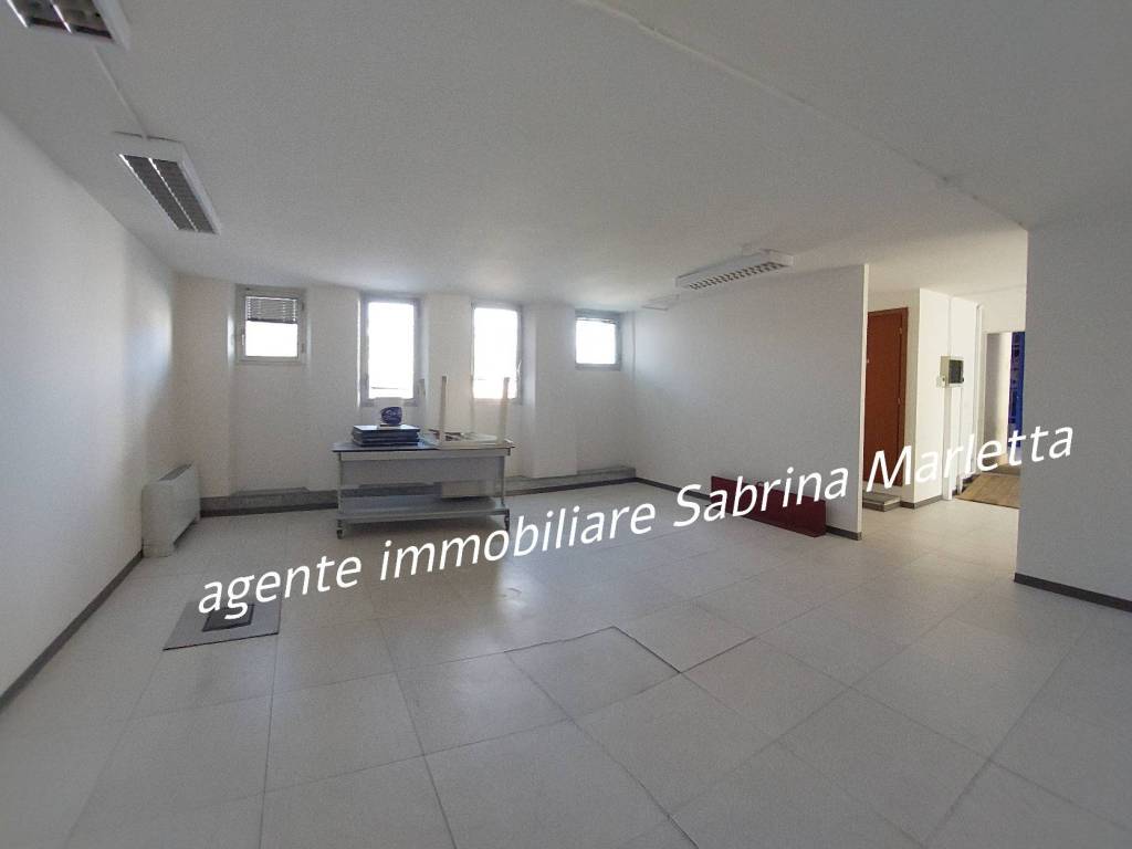 ufficio in affitto a Beinasco