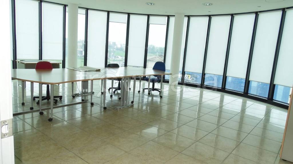 ufficio in affitto a Beinasco