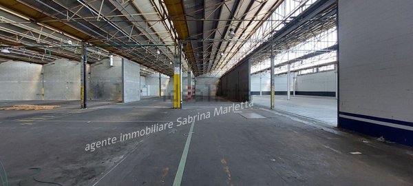 capannone in affitto a Beinasco