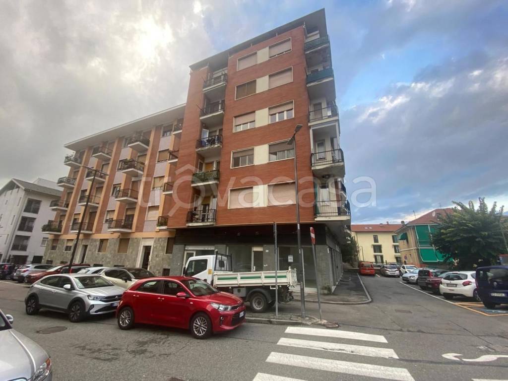 appartamento in affitto a Beinasco