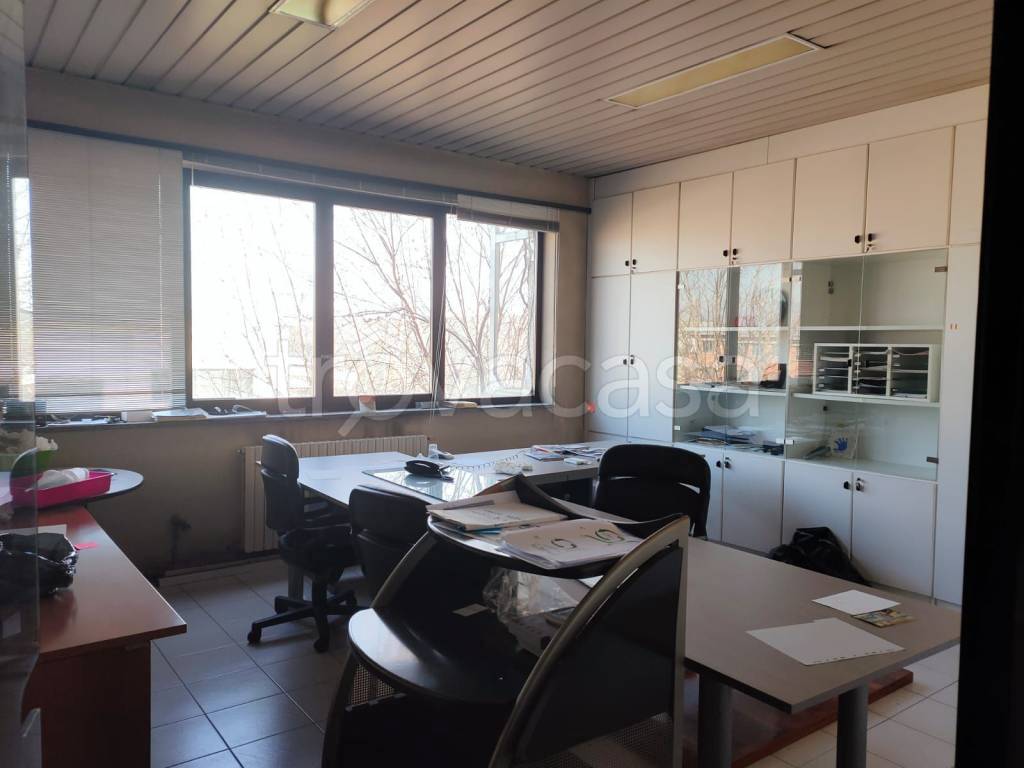 ufficio in affitto a Beinasco