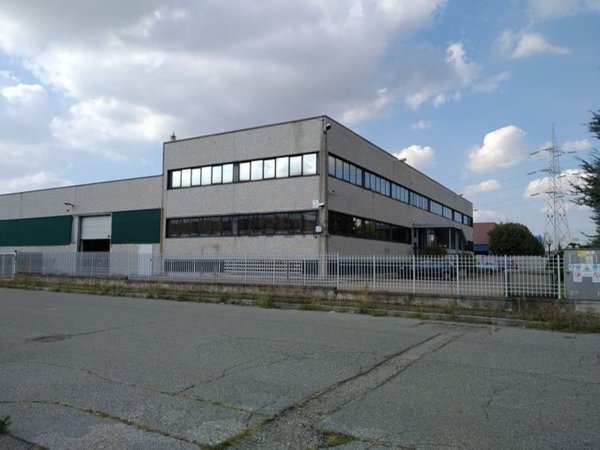 capannone in affitto a Beinasco