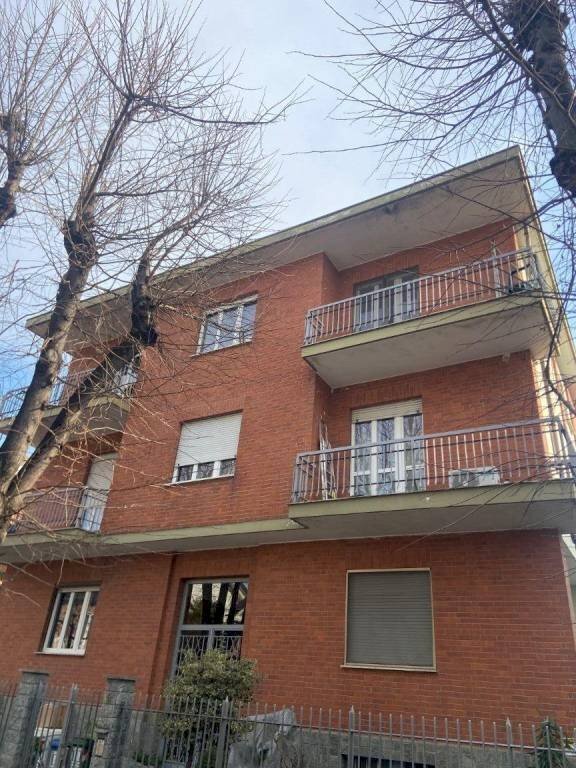 appartamento in affitto a Beinasco in zona Borgaretto