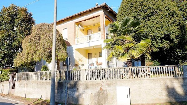 appartamento in affitto a Beinasco in zona Fornaci