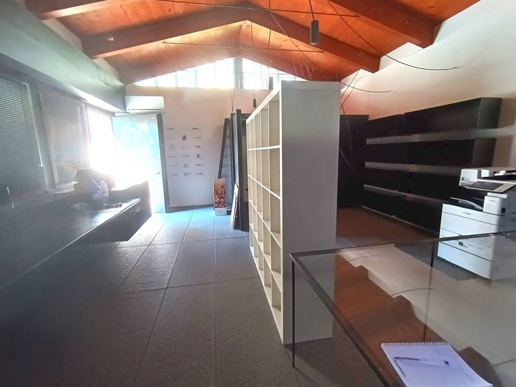 ufficio in affitto a Beinasco