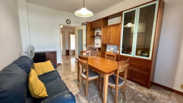 appartamento in affitto a Beinasco in zona Borgaretto