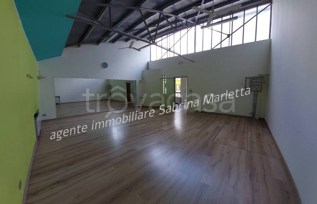 ufficio in affitto a Beinasco