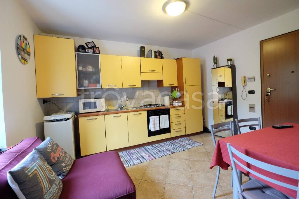 appartamento in affitto a Bollengo