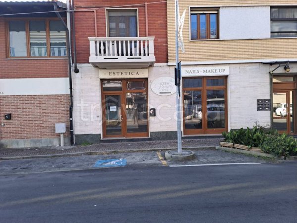 negozio in affitto a Borgaro Torinese