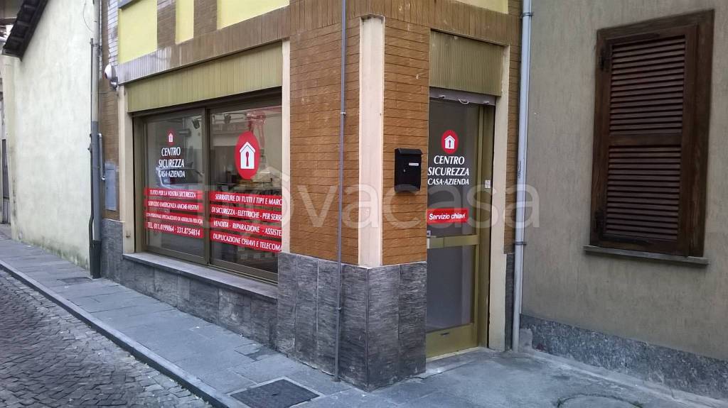 negozio in affitto a Borgaro Torinese