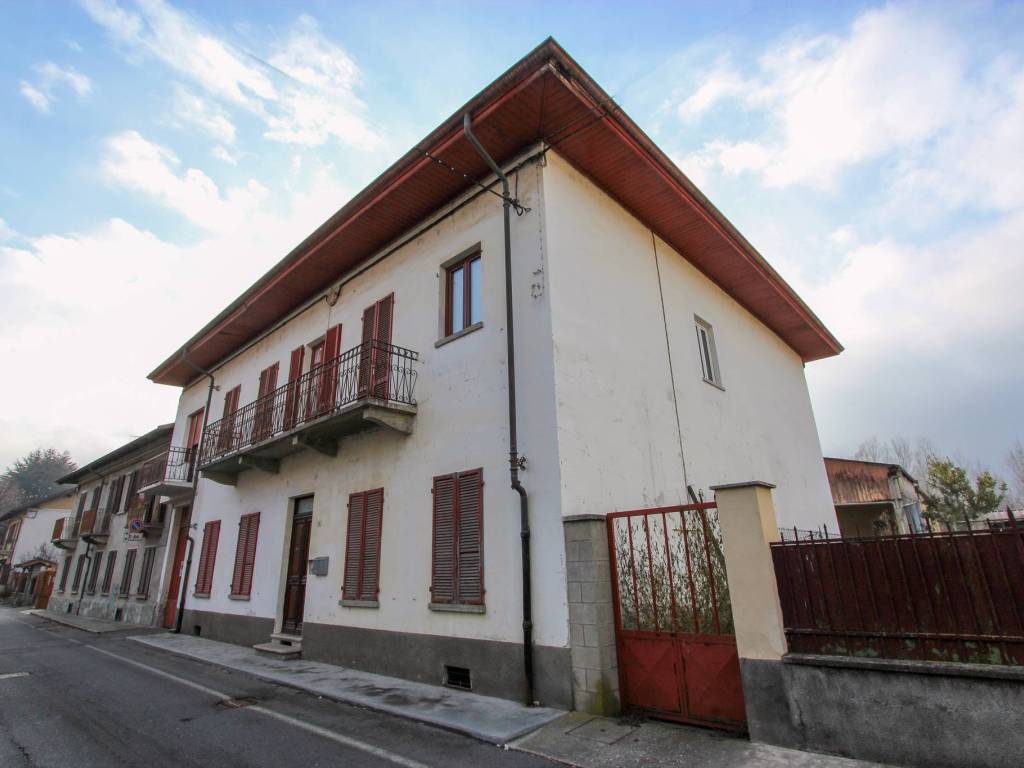 appartamento in affitto a Borgone Susa
