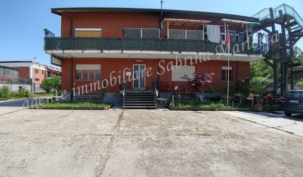 casa indipendente in affitto a Bruino