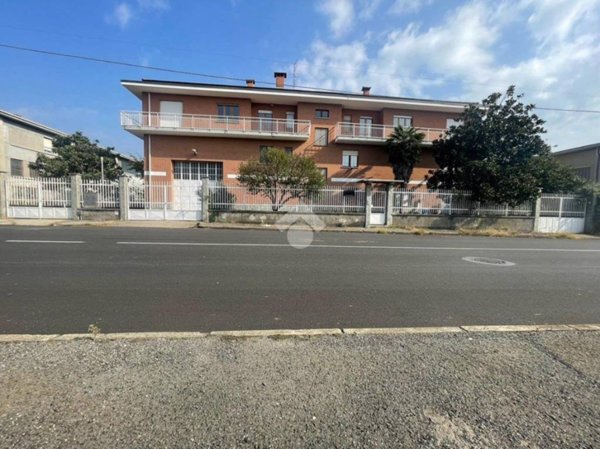 locale commerciale in affitto a Bruino