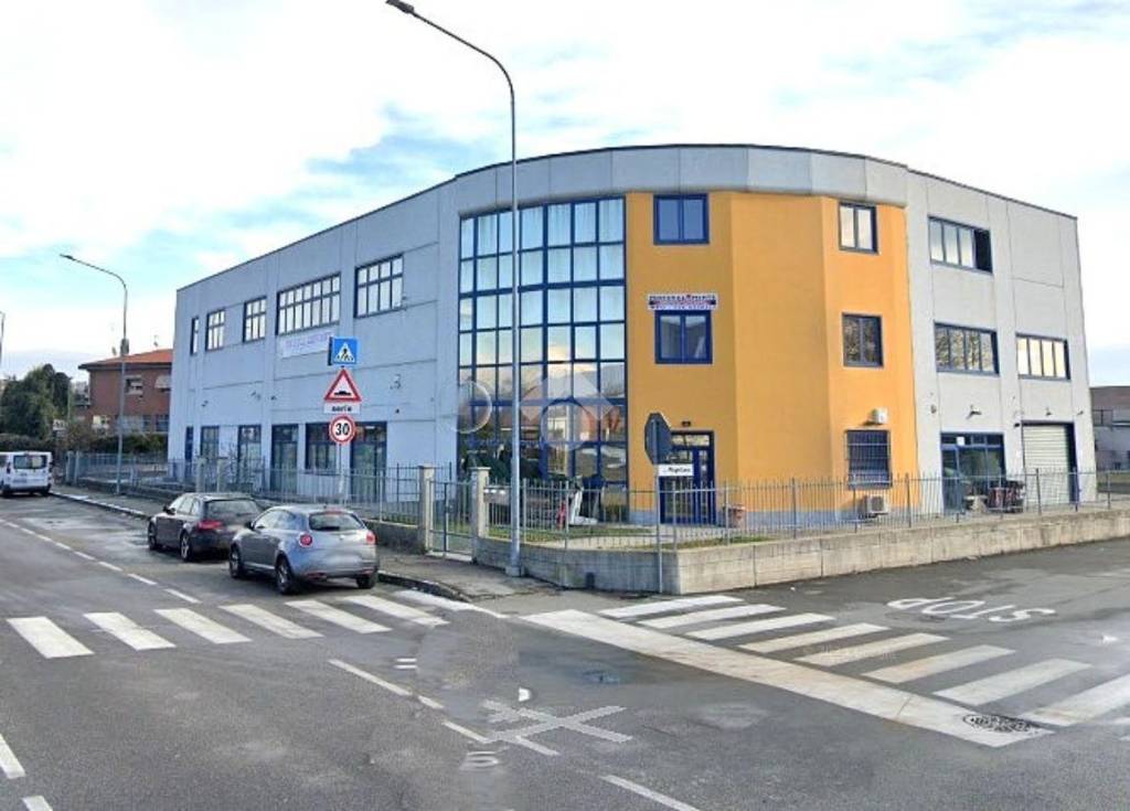 ufficio in affitto a Bruino