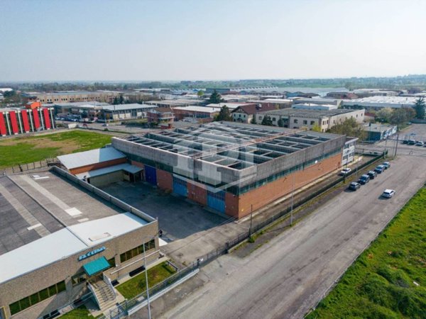 locale commerciale in affitto a Bruino