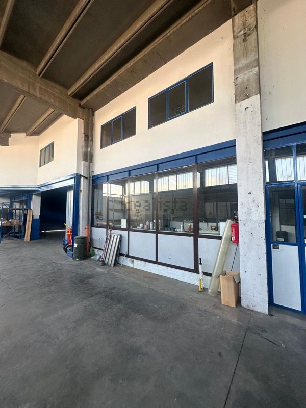 capannone in affitto a Bruino