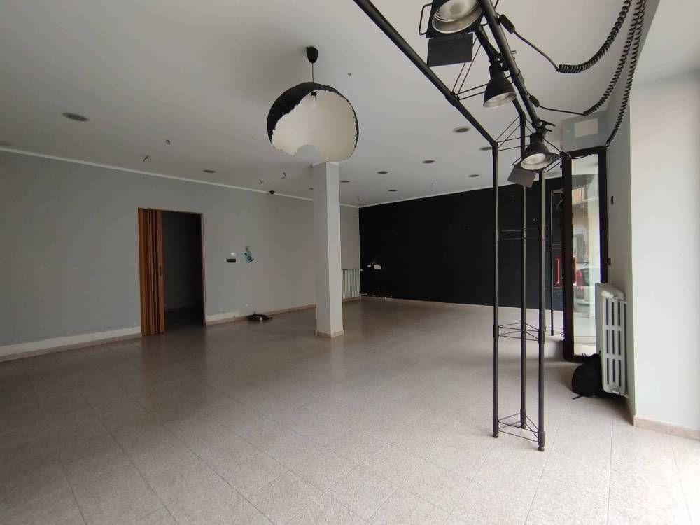 locale commerciale in affitto a Bruino