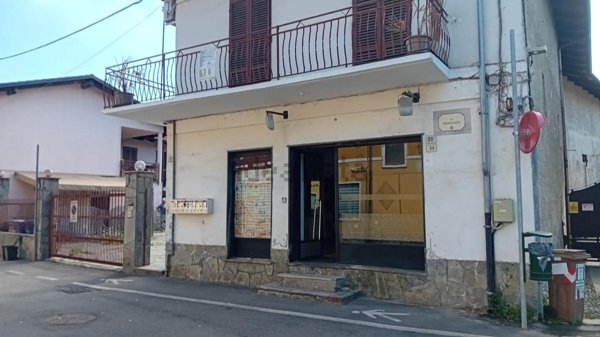 locale commerciale in affitto a Bruino in zona La Quercia