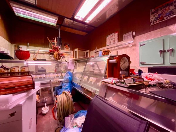 negozio in affitto a Cafasse