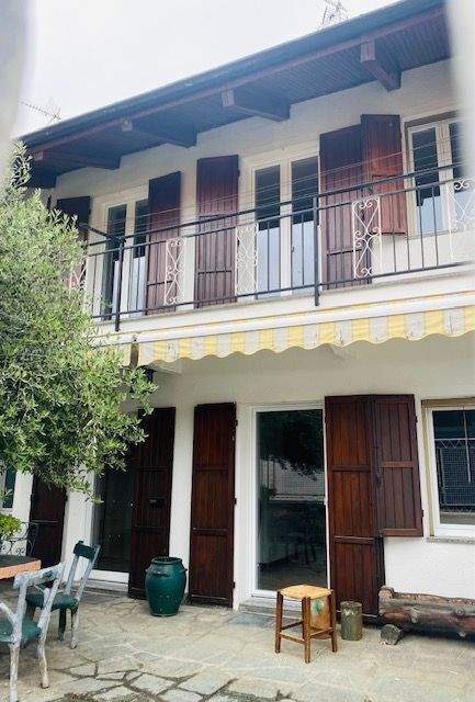 casa indipendente in affitto a Caluso
