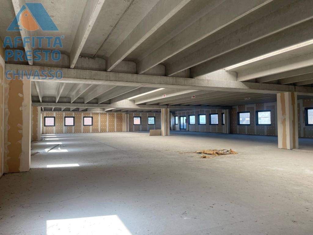 negozio in affitto a Caluso