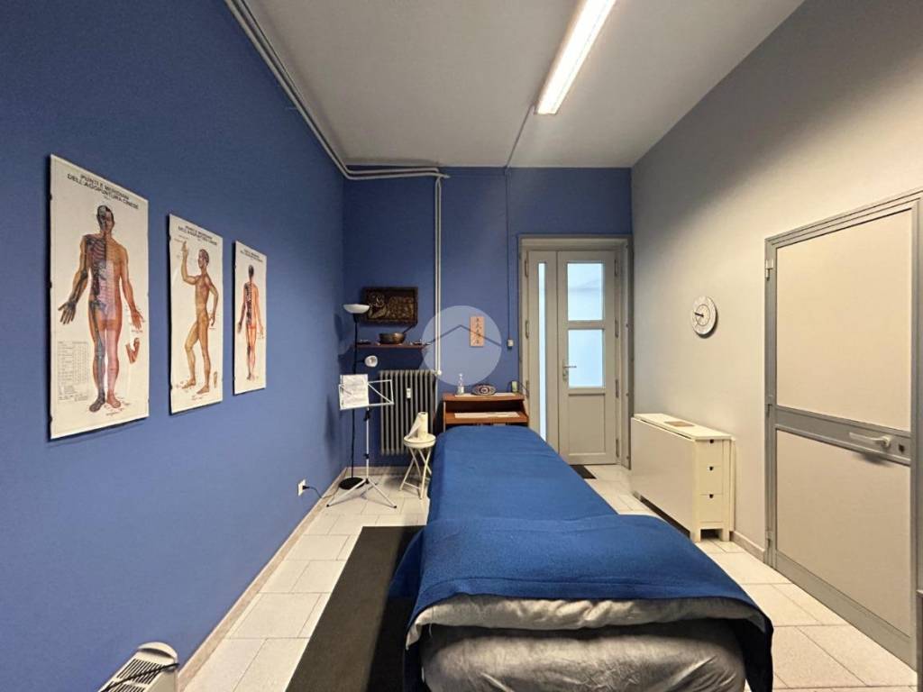 negozio in affitto a Candiolo