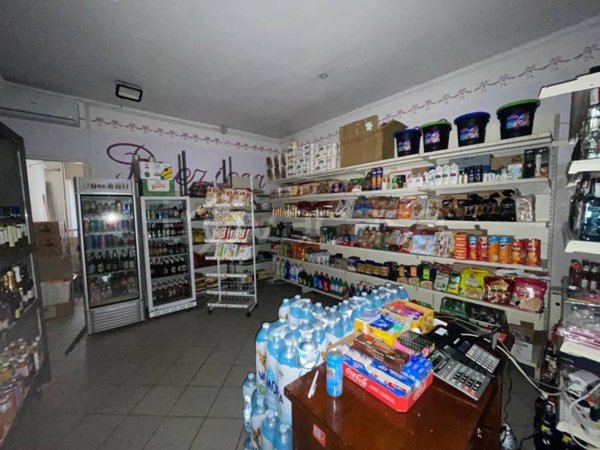 negozio in affitto a Carignano