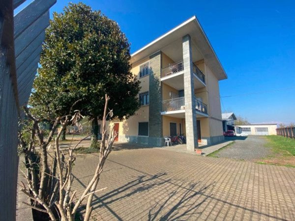 appartamento in affitto a Carignano