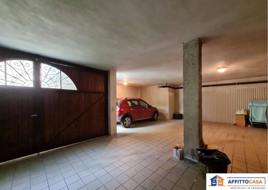 locale commerciale in affitto a Carmagnola