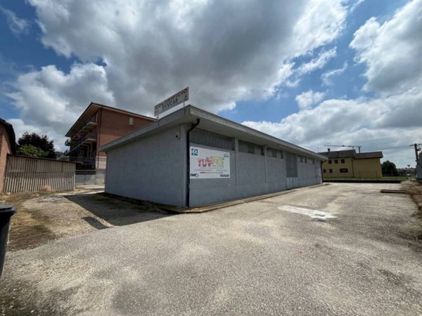capannone in affitto a Carmagnola in zona Salasio
