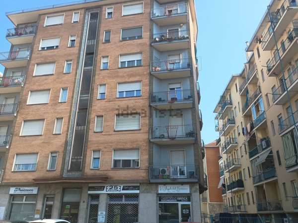 appartamento in affitto a Carmagnola in zona Cavalleri