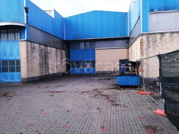locale commerciale in affitto a Carmagnola in zona San Giovanni