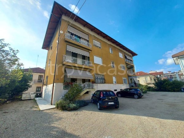 appartamento in affitto a Carmagnola in zona Cavalleri