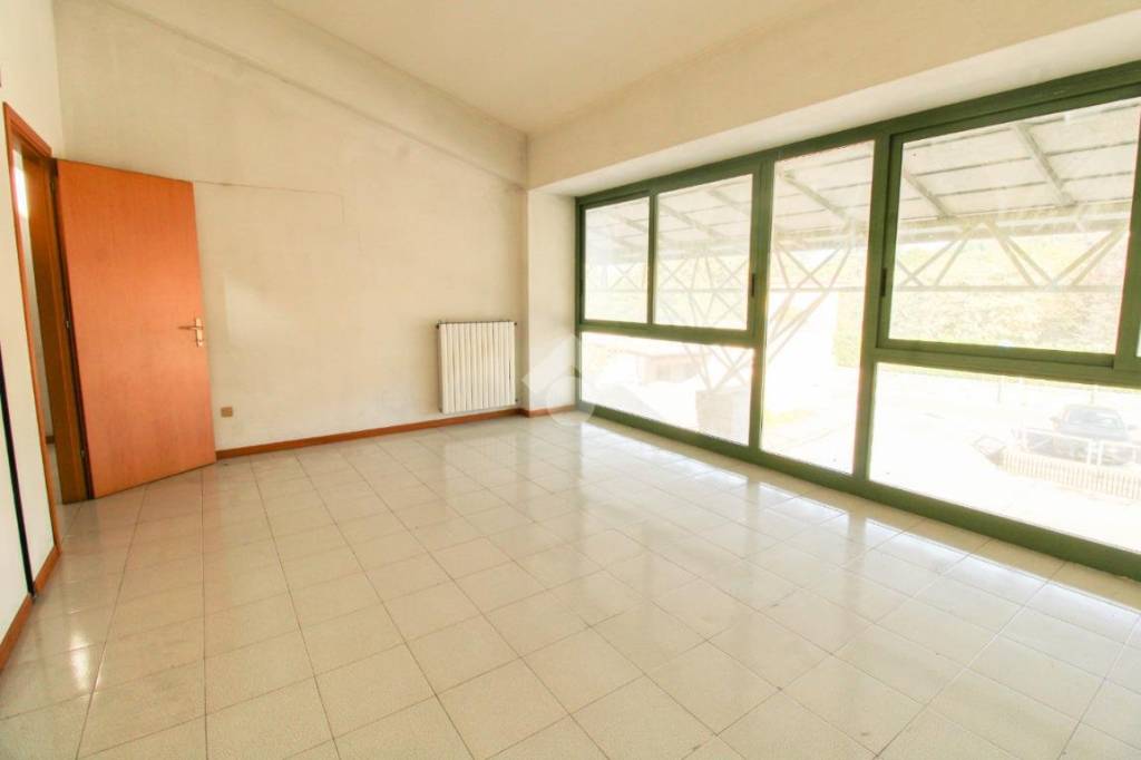 appartamento in affitto ad Adro